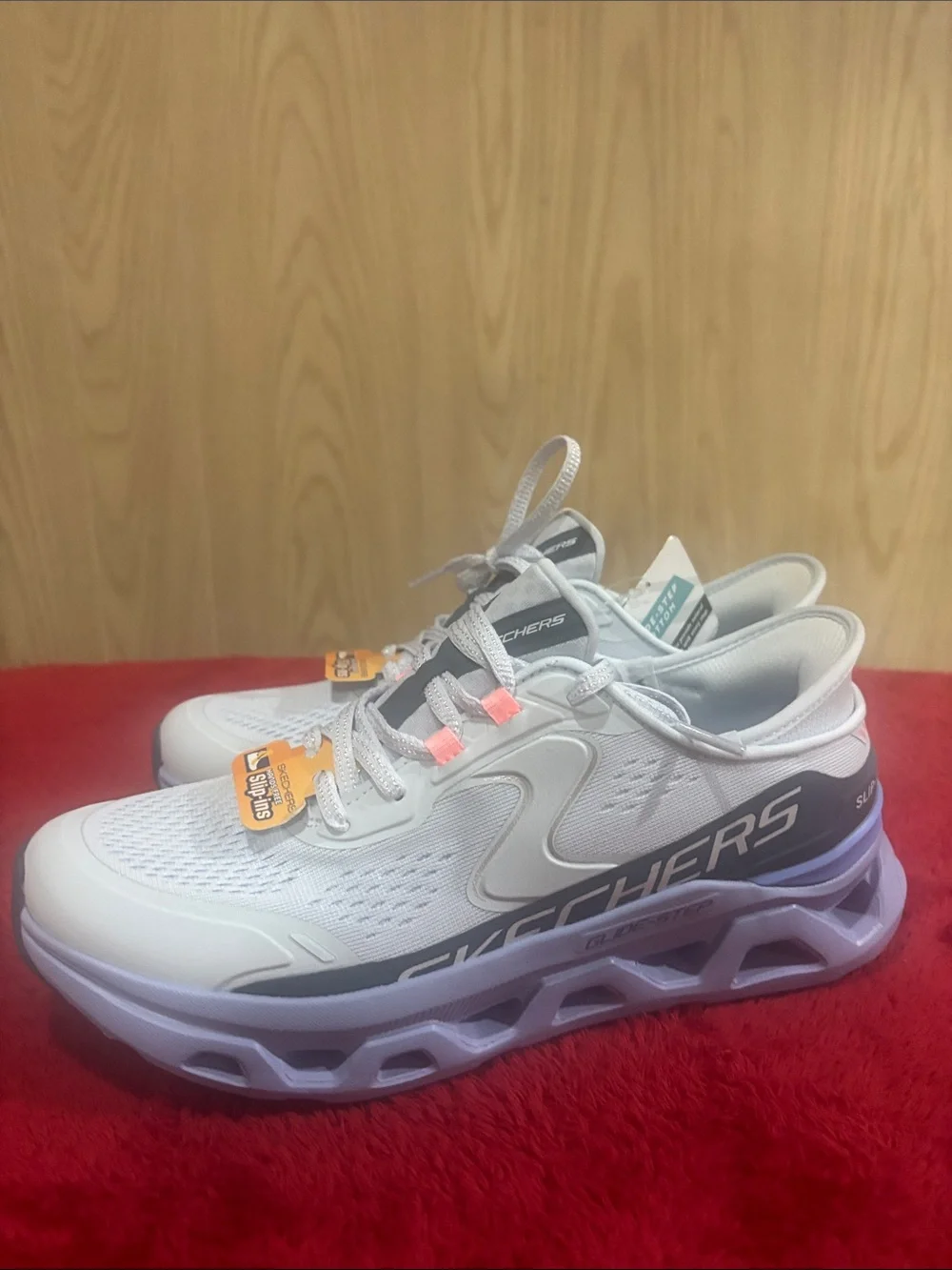 Skechers women glide step slip inns